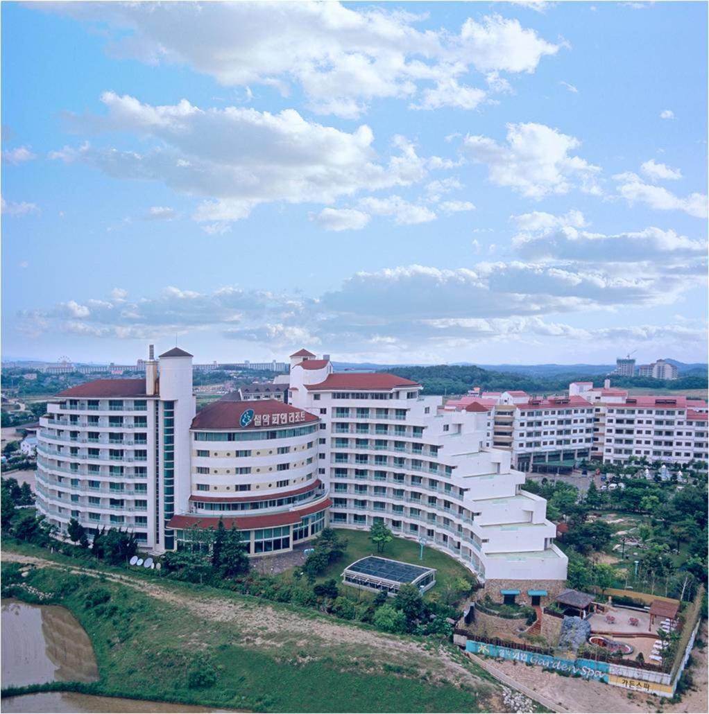 Seorak Pine Resort Sokcho Exterior photo